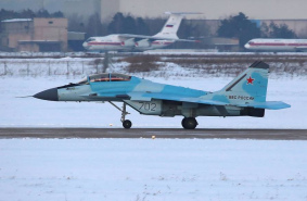 Первый серийный МиГ-35 в воздухе